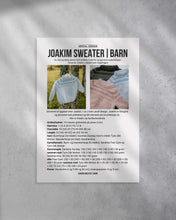 Last inn bildet i Galleri-visningsprogrammet, En myk og deilig genser som strikkes nedenfra og opp med raglanfellinger.
Genseren strikkes i dobbelt eller trippelt garn med et lekkert lusemønster. Forside på strikkeoppkrift