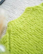 Last inn bildet i Galleri-visningsprogrammet, Kari-Johanne-Sweater Strikkeoppskrift i garnet Desire by langyarns