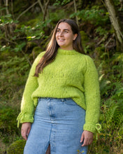 Last inn bildet i Galleri-visningsprogrammet, Kari-Johanne-Sweater Strikkeoppskrift på myk og god strikkegenser