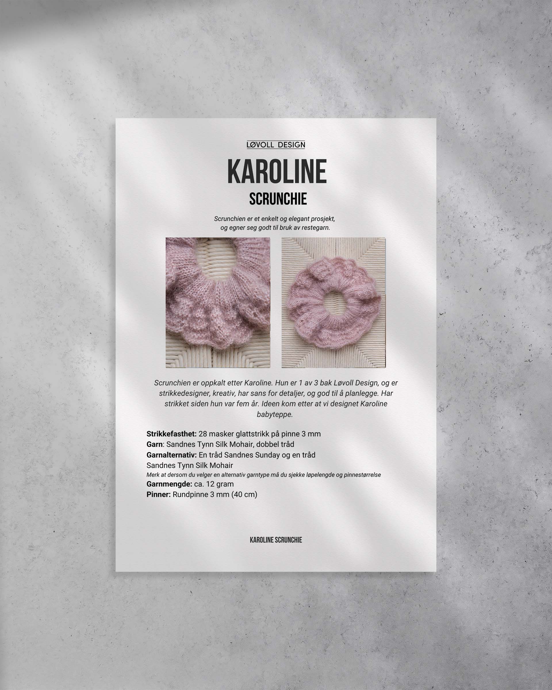 Karoline scrunchie er et fint restegarnsprosjekt og småstrikk prosjekt. Et nydelig strikket hårstrikk.