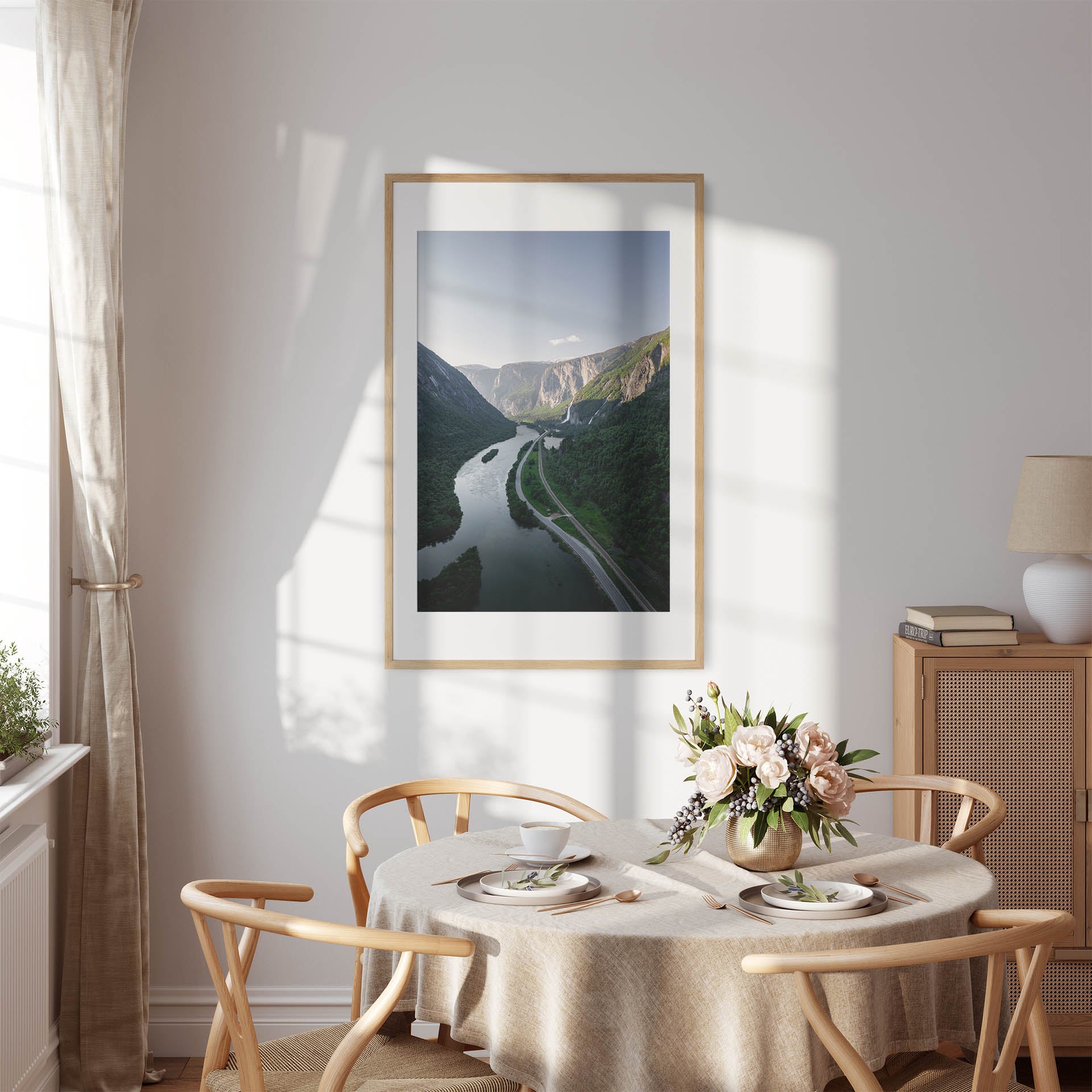 Foto fra Medalen, Rauma Kommune i Møre og Romsdal. Vei, dal og fossefall. Plakat - Poster