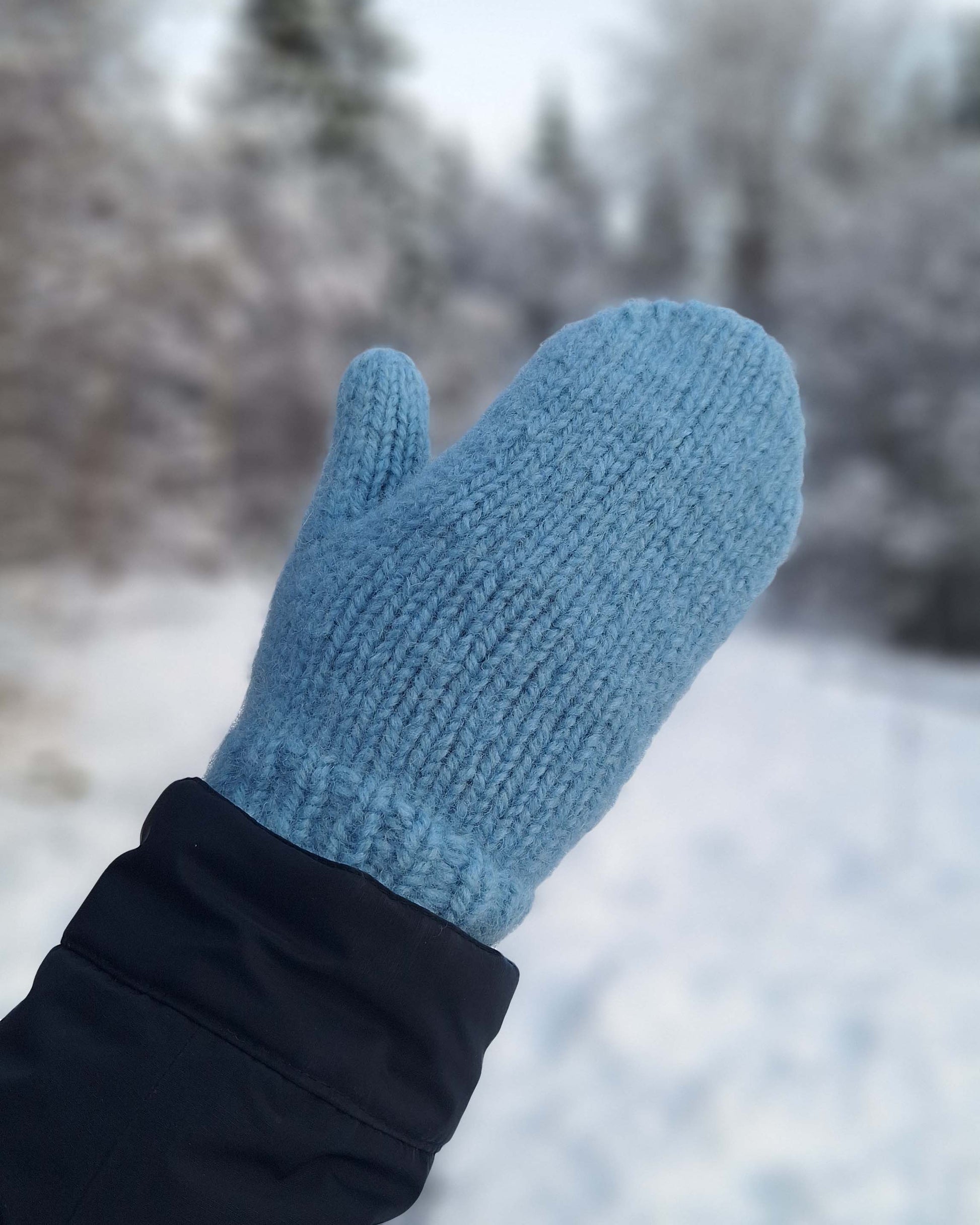 Strikkeoppskrift på varme og gode tovavotter for herre. 
