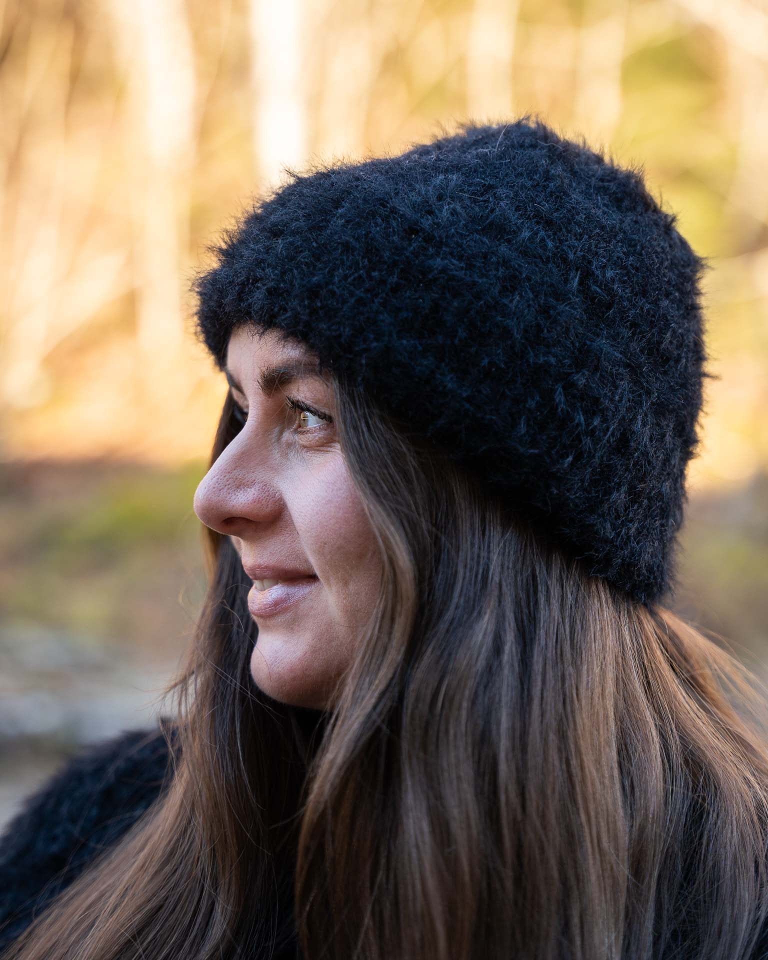 Henrikke Lue er en lun og myk lue i et pusete og trendy garn. Mykt og deilig garn med Gjesdal Pelz. 