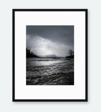 Last inn bildet i Galleri-visningsprogrammet, Stille før stormen | Fotokunst | Plakat | Poster | VeggkunstStille før stormen | Fotokunst | Plakat | Poster | Veggkunst | Norge | Sunnmøre
