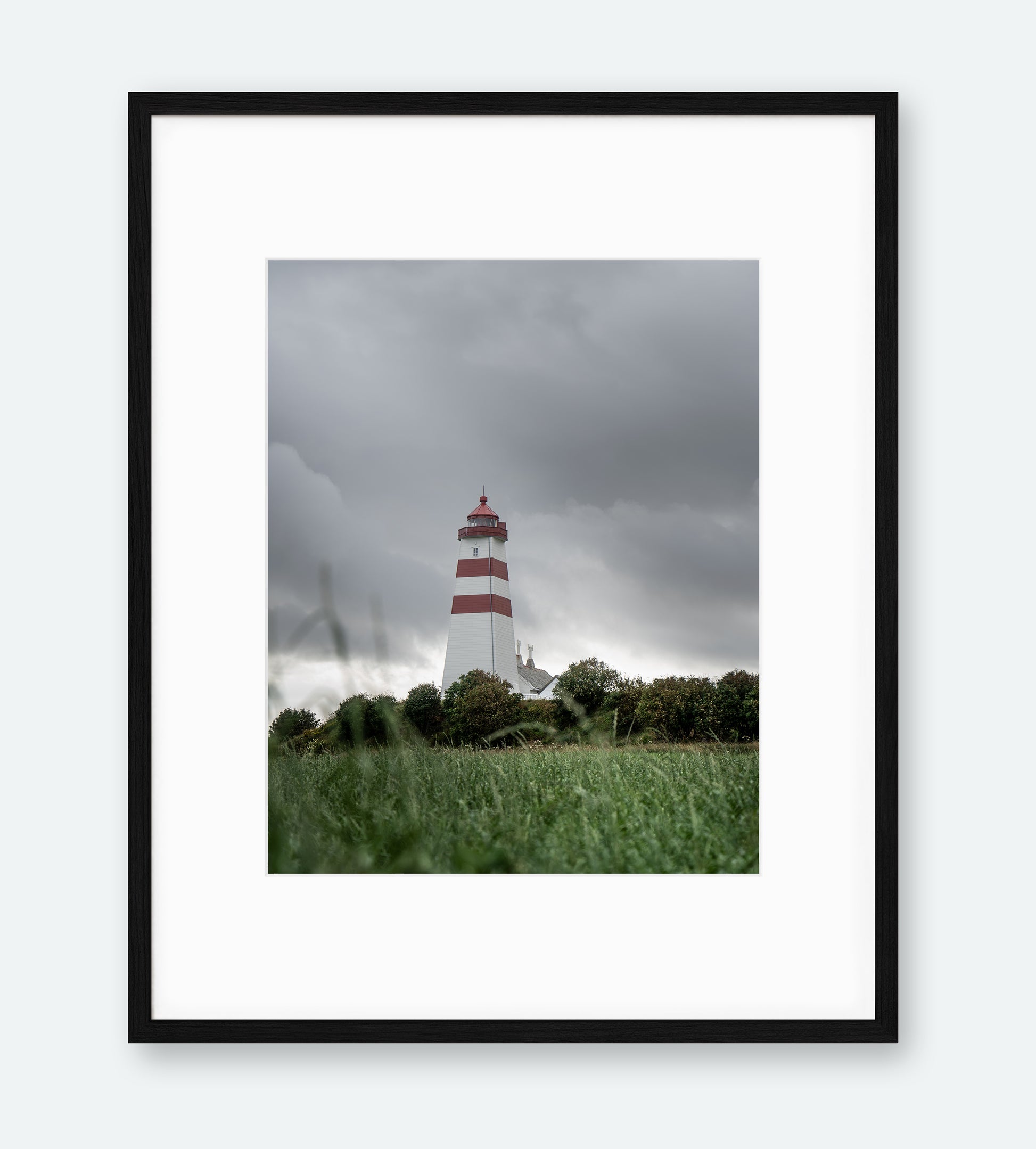 Fotografi av Alnes Fyrtårn. FotoplakatAlnes Fyr | Fotokunst | Plakat | Poster | Veggkunst | Fyrtårn