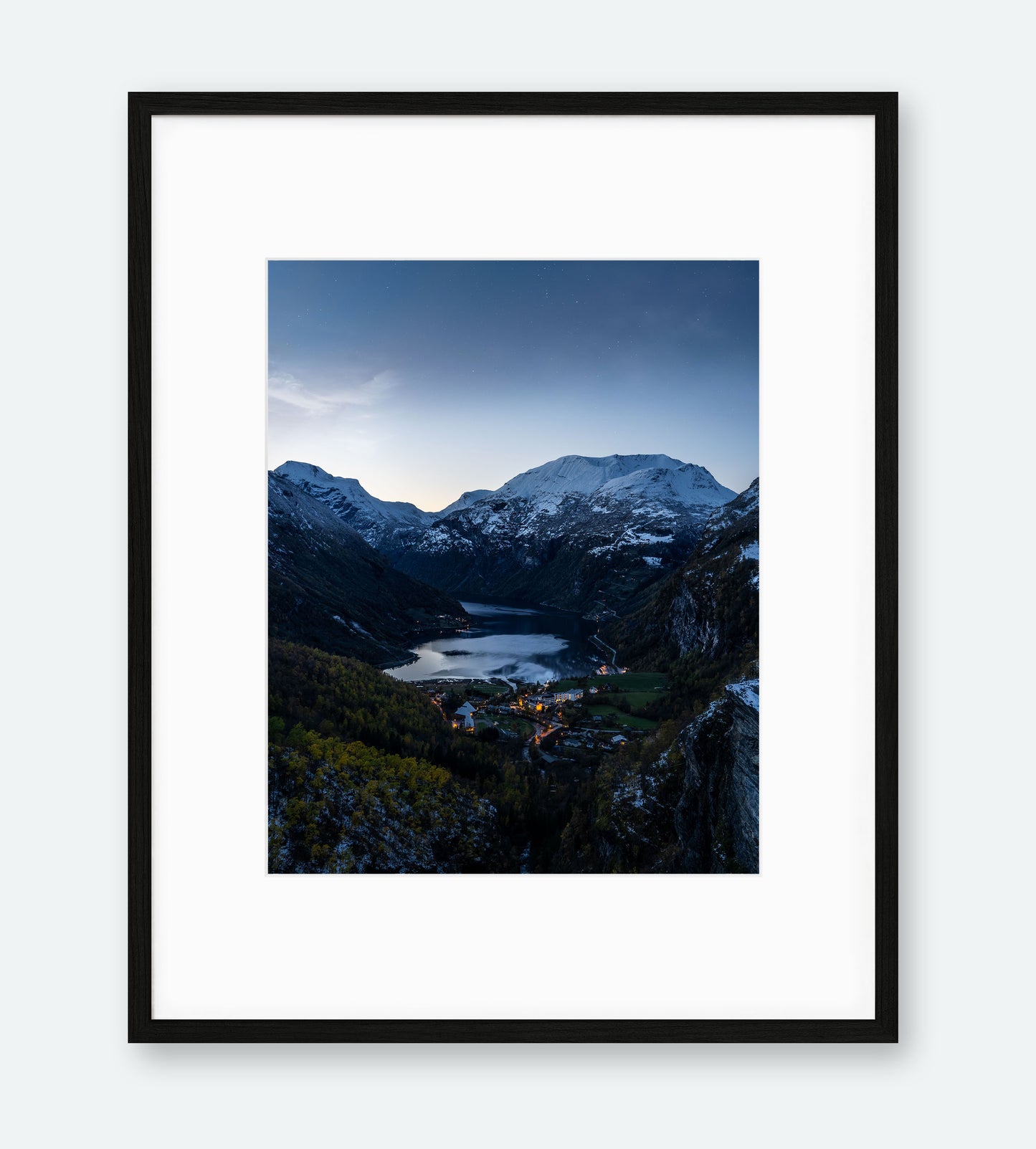 Blåtime i Geiranger | Fotokunst | Plakat | Poster | Veggkunst