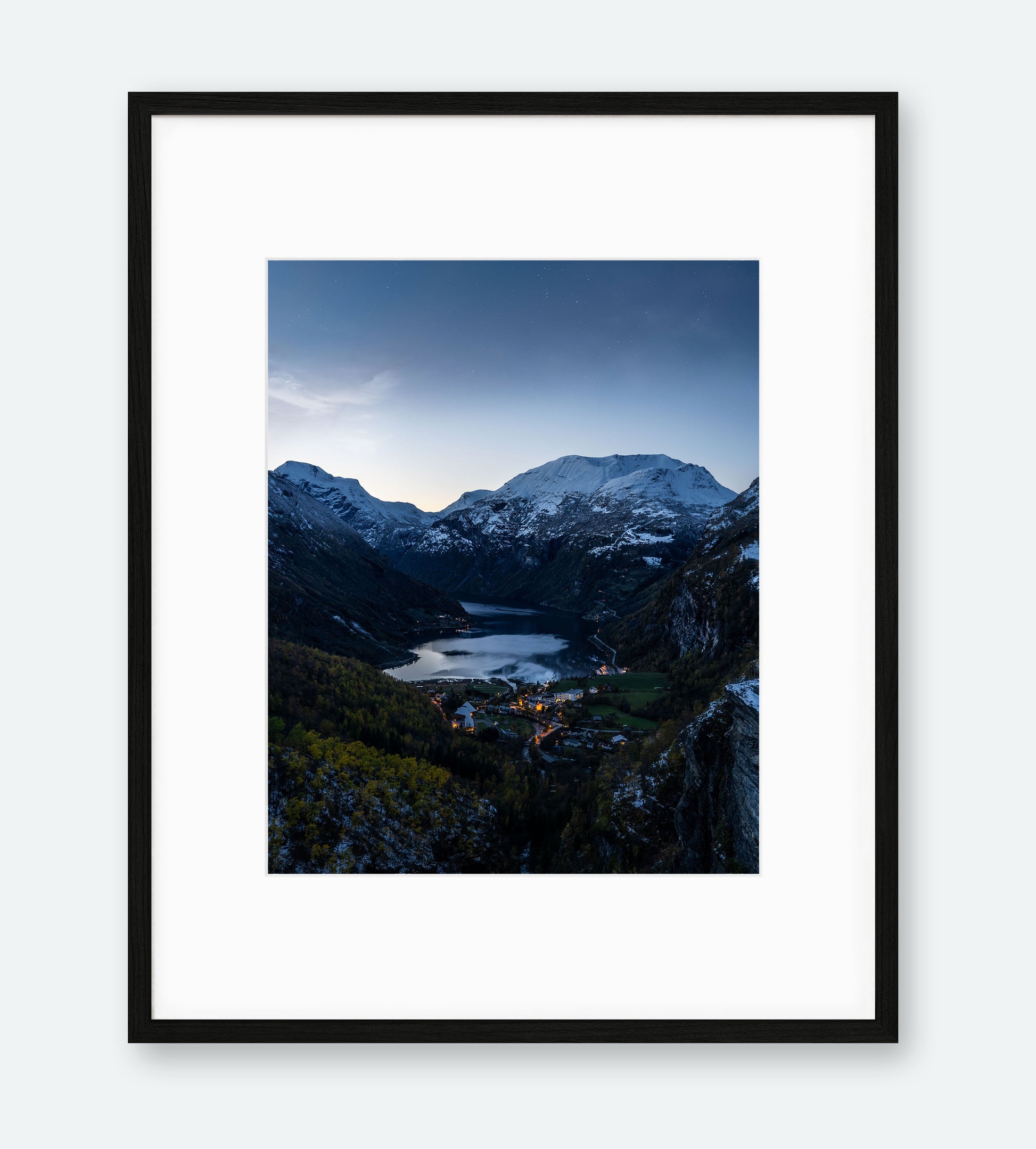 Blåtime i Geiranger | Fotokunst | Plakat | Poster | Veggkunst