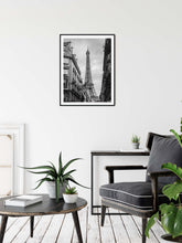 Last inn bildet i Galleri-visningsprogrammet, Eiffeltårnet nr.2 | Fotokunst | Plakat | Poster | Paris | Forografi
