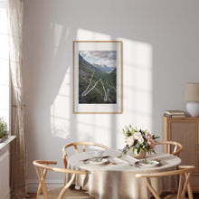 Last inn bildet i Galleri-visningsprogrammet, Trollstigen | Fotokunst | Landskap | Plakat | Poster
