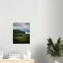 Last inn bildet i Galleri-visningsprogrammet, Gård i Ervik | Fotokunst | Plakat | Poster | Veggkunst
